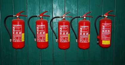 Feuerlöscher als Symbol für Schuldnerberatung